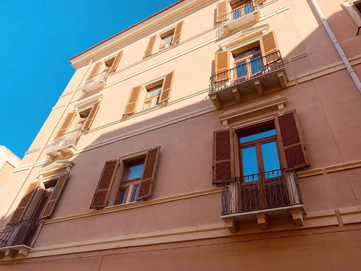 Elegant Studio In Cagliari 60 M² With Balcony And View 0*,