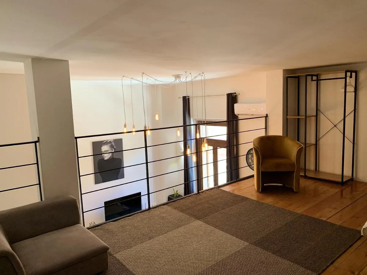 Elegant Studio In Cagliari 60 M² With Balcony And View Apartment